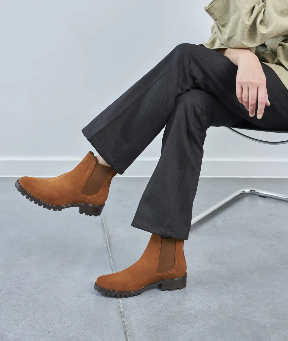 Femme Paire et Fils Boots-Bottines chelsea commando en daim
