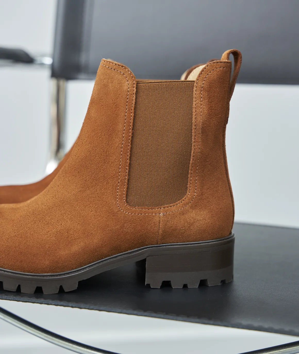 Femme Paire et Fils Boots-Bottines chelsea commando en daim