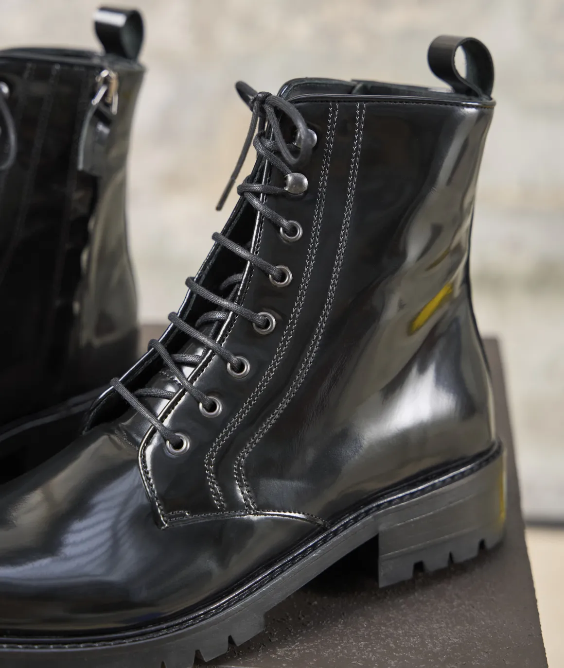 Femme Paire et Fils Boots-Combat boots en cuir noir