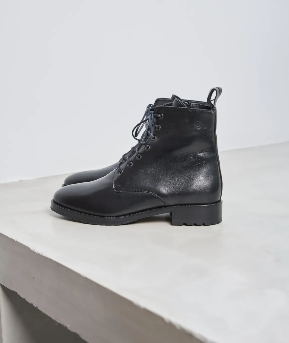 Femme Paire et Fils Boots-Combat boots femme en cuir noir