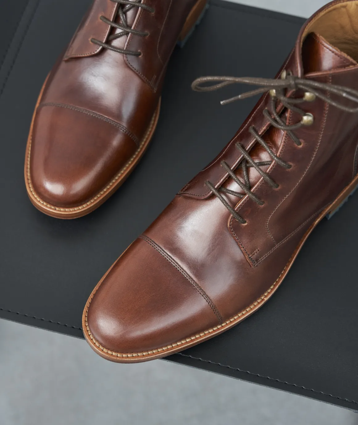 Homme Paire et Fils Combat Boots Homme-Combat boots homme en cuir marron patiné