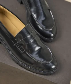Femme Paire et Fils Mocassins Et Derbies-Mocassin femme en cuir noir vernis