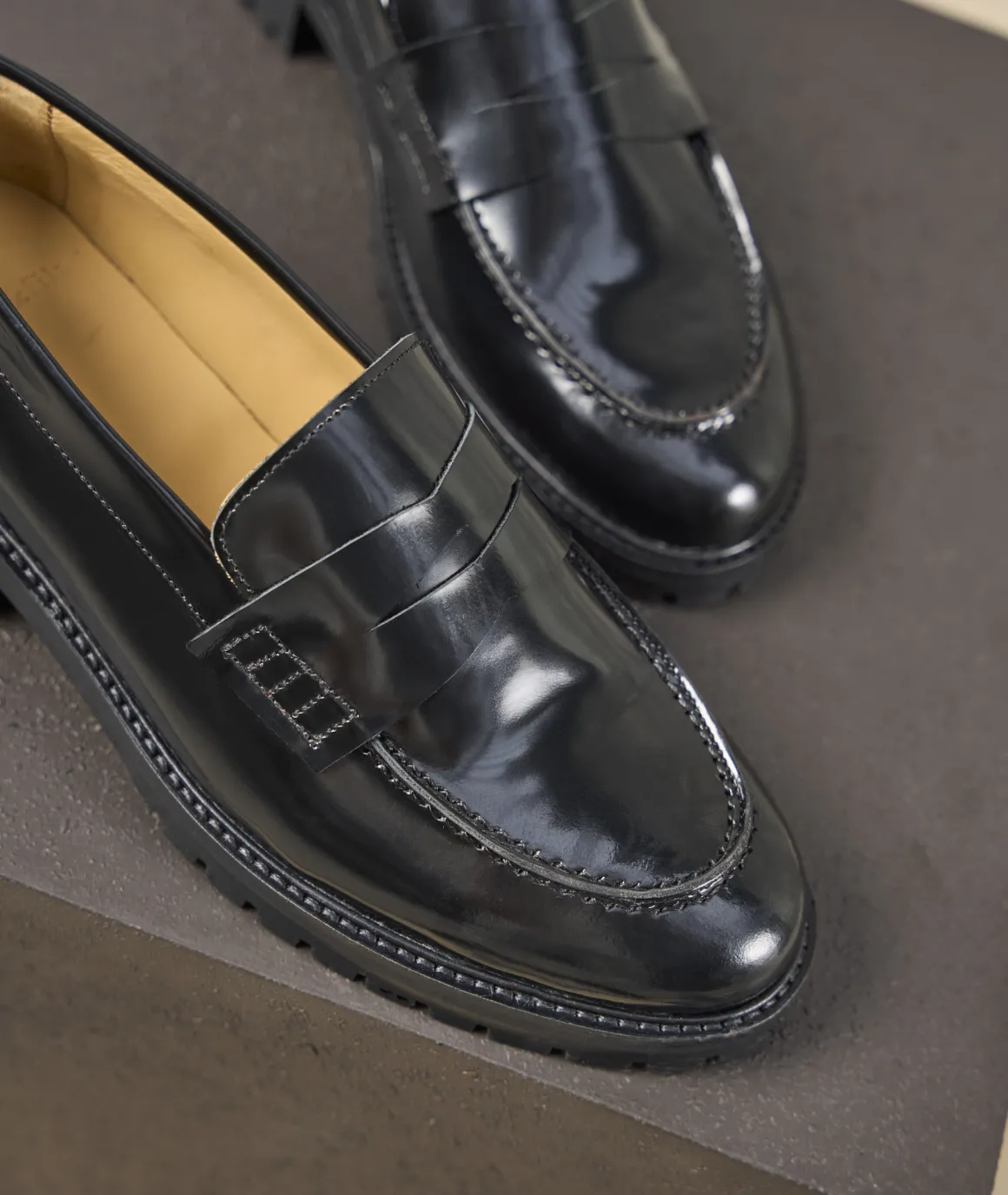 Femme Paire et Fils Mocassins Et Derbies-Mocassin femme en cuir noir vernis
