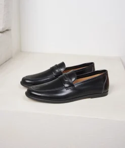 Homme Paire et Fils Mocassins-Mocassin homme en cuir noir vernis