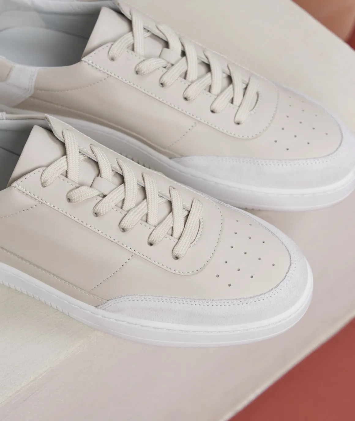 Homme Paire et Fils Sneakers-Sneakers en cuir crème et daim