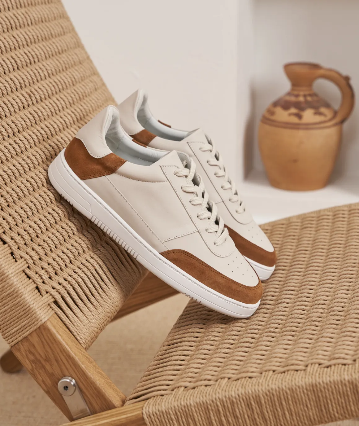 Homme Paire et Fils Sneakers-Sneakers en cuir crèmeet daim