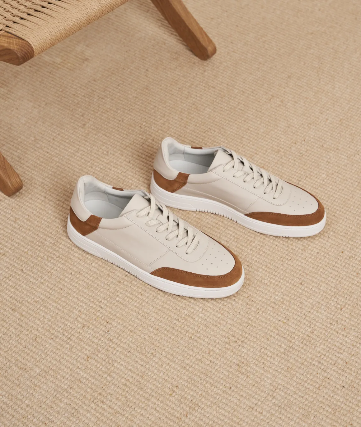 Homme Paire et Fils Sneakers-Sneakers en cuir crèmeet daim