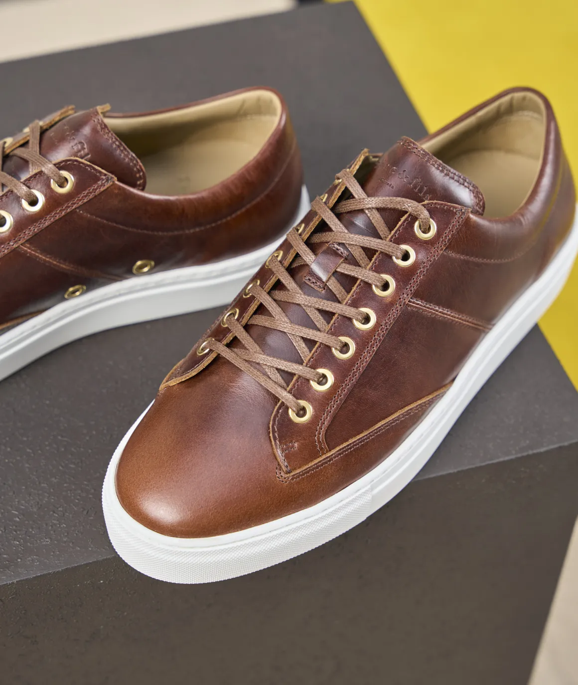 Homme Paire et Fils Sneakers-Sneakers en cuir lisse