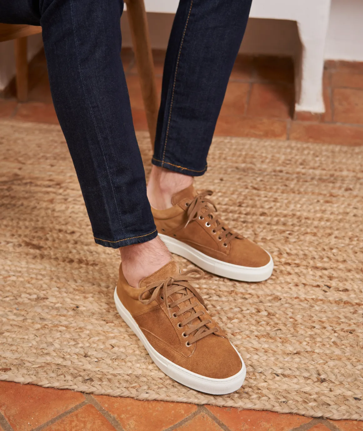 Homme Paire et Fils Sneakers-Sneakers homme en daim beige